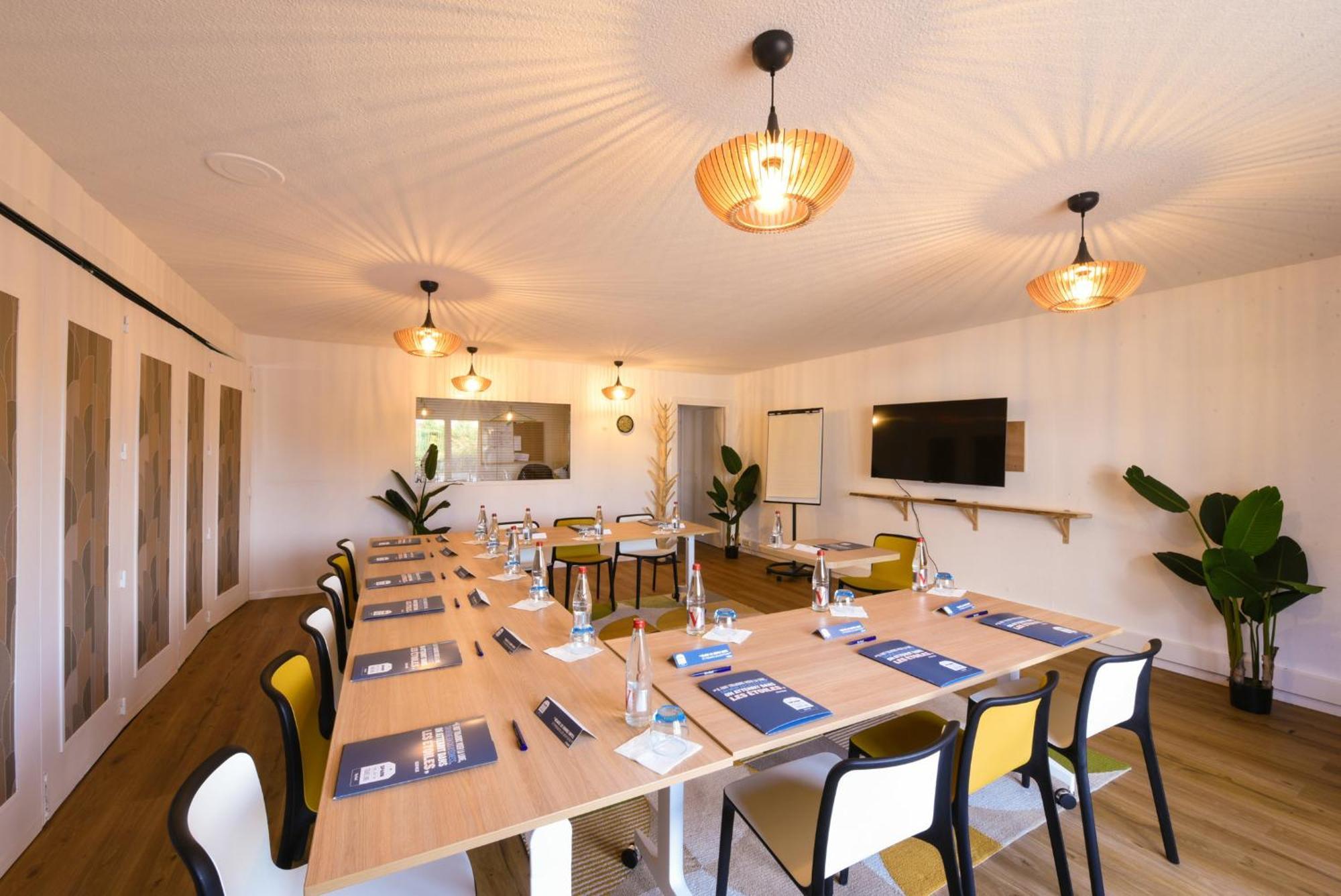 Kyriad Villeneuve Saint Georges - Hotel Renove Dış mekan fotoğraf