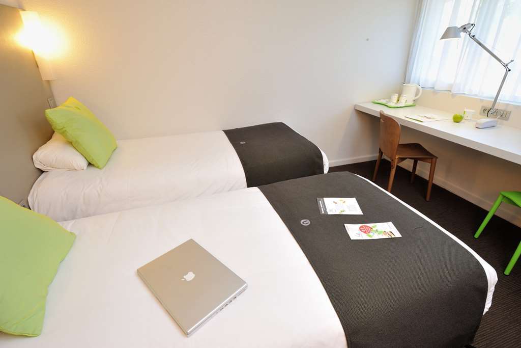 Kyriad Villeneuve Saint Georges - Hotel Renove Oda fotoğraf